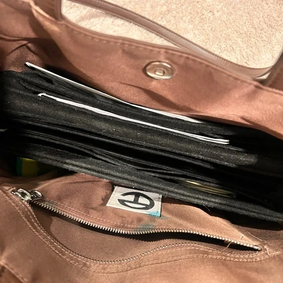 Telfar Brown Tote Bag - Picture 7 of 8